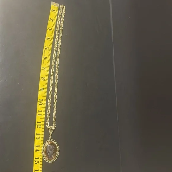 🛑🛑SOLD - Whiting & Davis Vintage Cameo Necklace - Picture 10 of 17